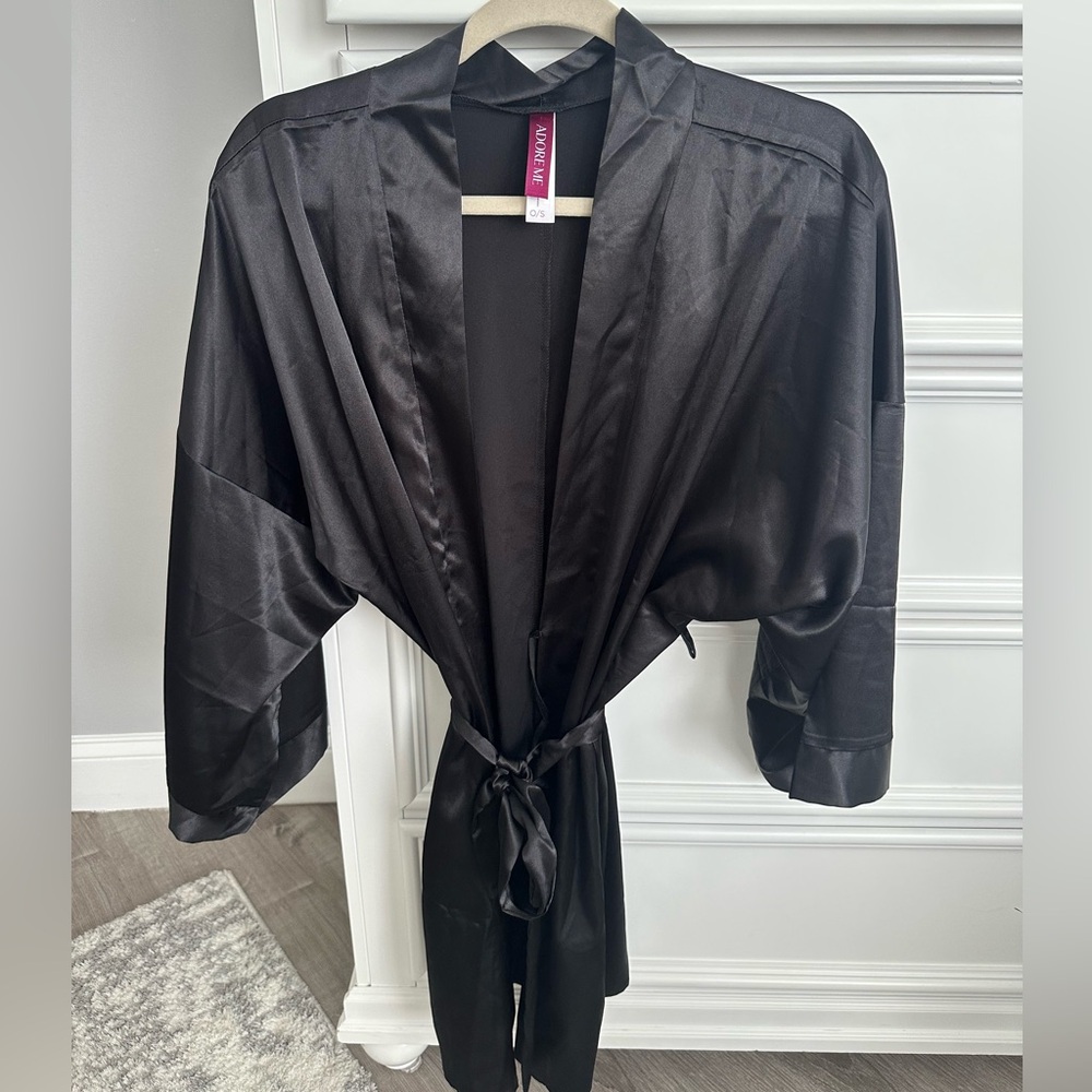 Adore Me Women’s Black Satin Wrap Robe With Tie One Size